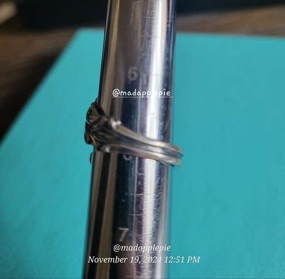 Vintage Daffodil Spoon Ring in Sterling Silver Luxury Designer Celebrity #138 - Picture 16 of 16